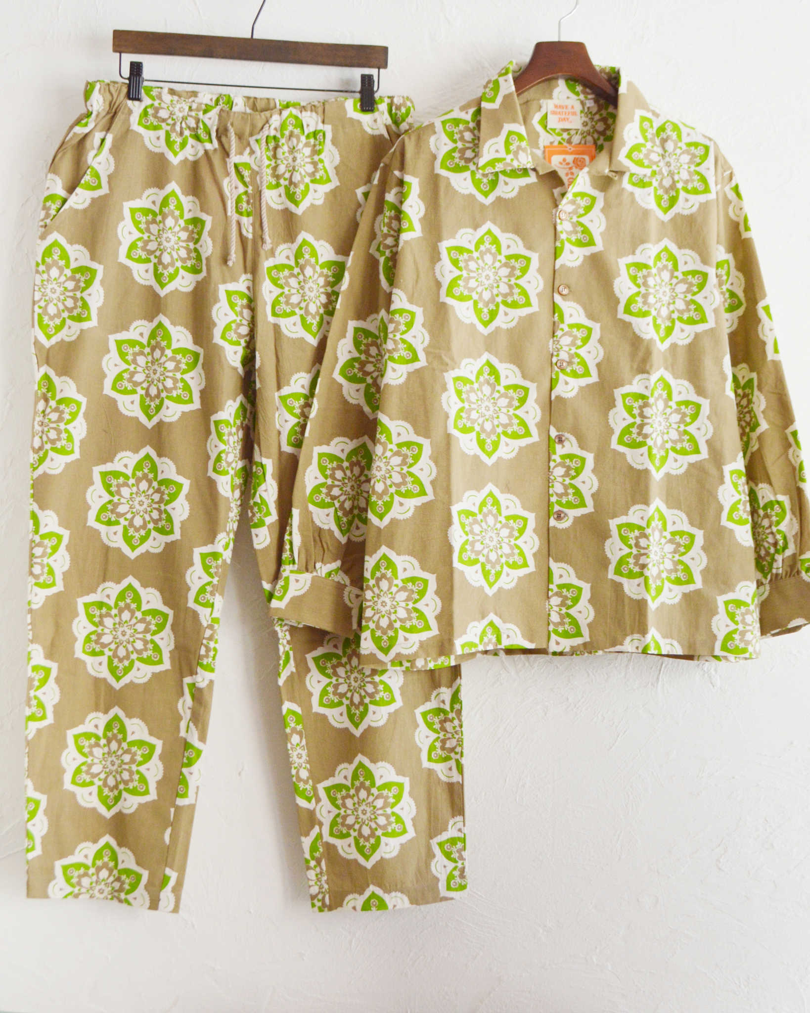 HAVE A GRATEFUL DAY ハブアグレイトフルデイ / AMPLE EASY PANTS アンプルイージーパンツ (CHOCOLATE チョコレート)