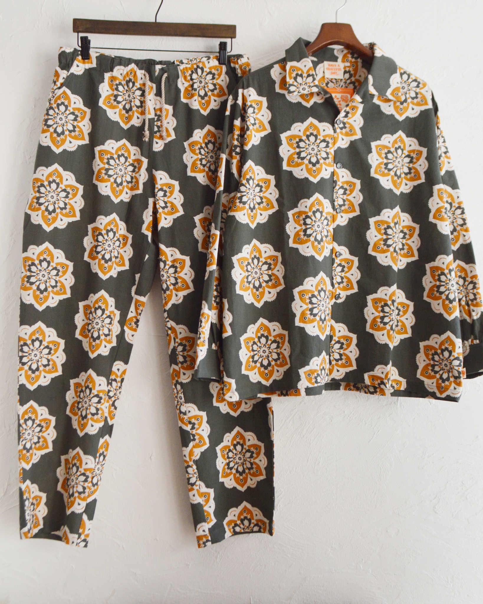 HAVE A GRATEFUL DAY ハブアグレイトフルデイ / L/S SHIRT ロングスリーブシャツ (BLACK ブラック)