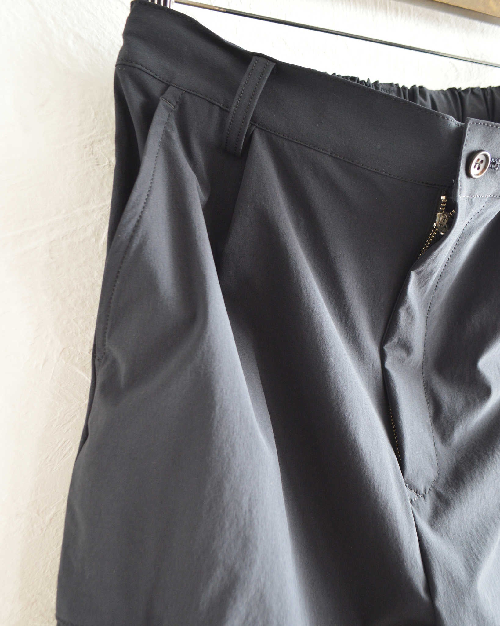 BASISBROEK バジスブルック / WISKEN ウィスケン (BLACK ブラック)