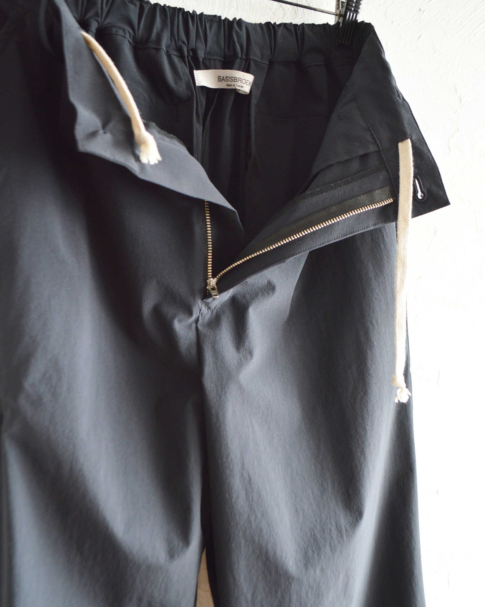 BASISBROEK バジスブルック / WISKEN ウィスケン (BLACK ブラック)