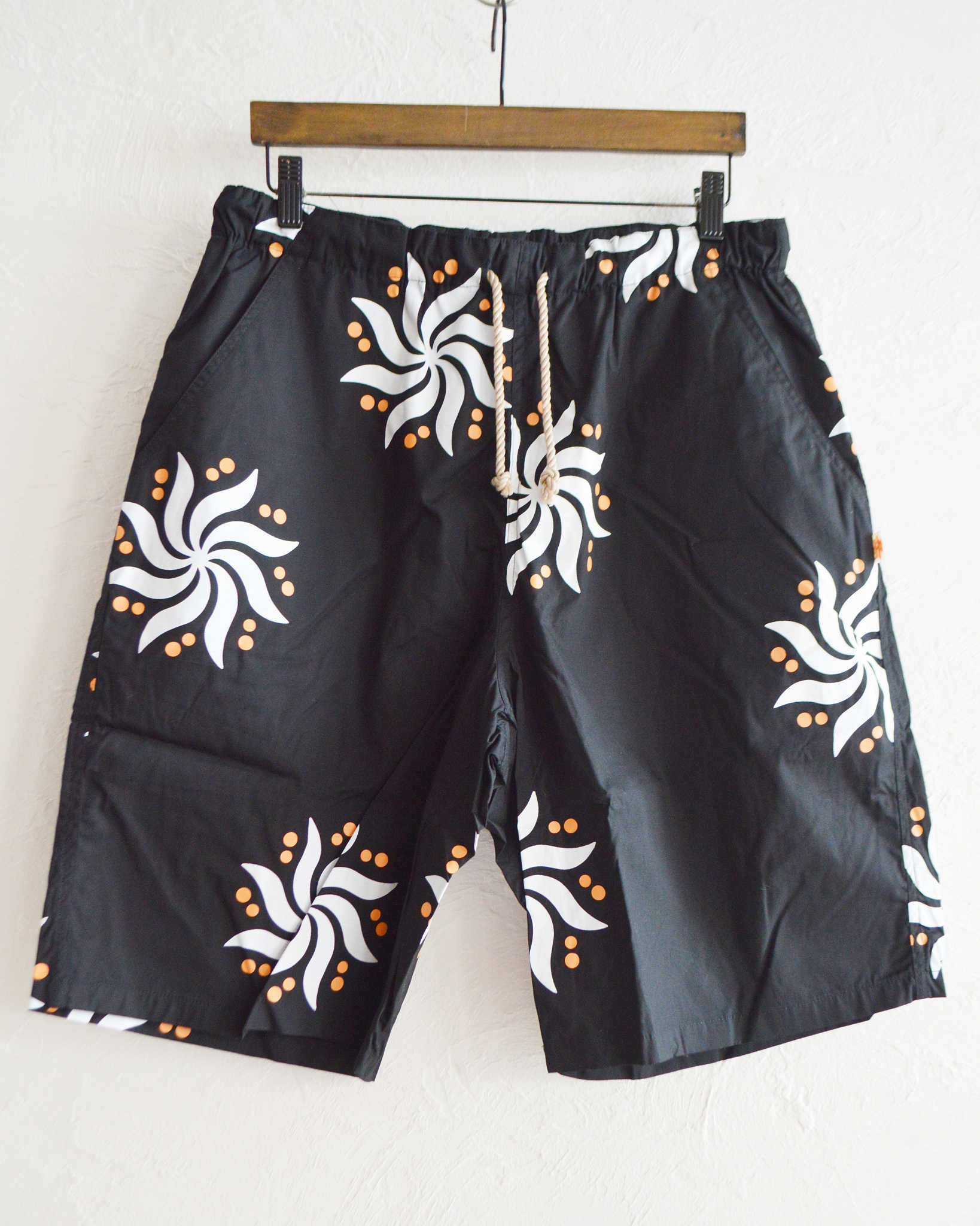 HAVE A GRATEFUL DAY ハブアグレイトフルデイ / BOARD SHORTS ボードショーツ (BLACK ブラック)