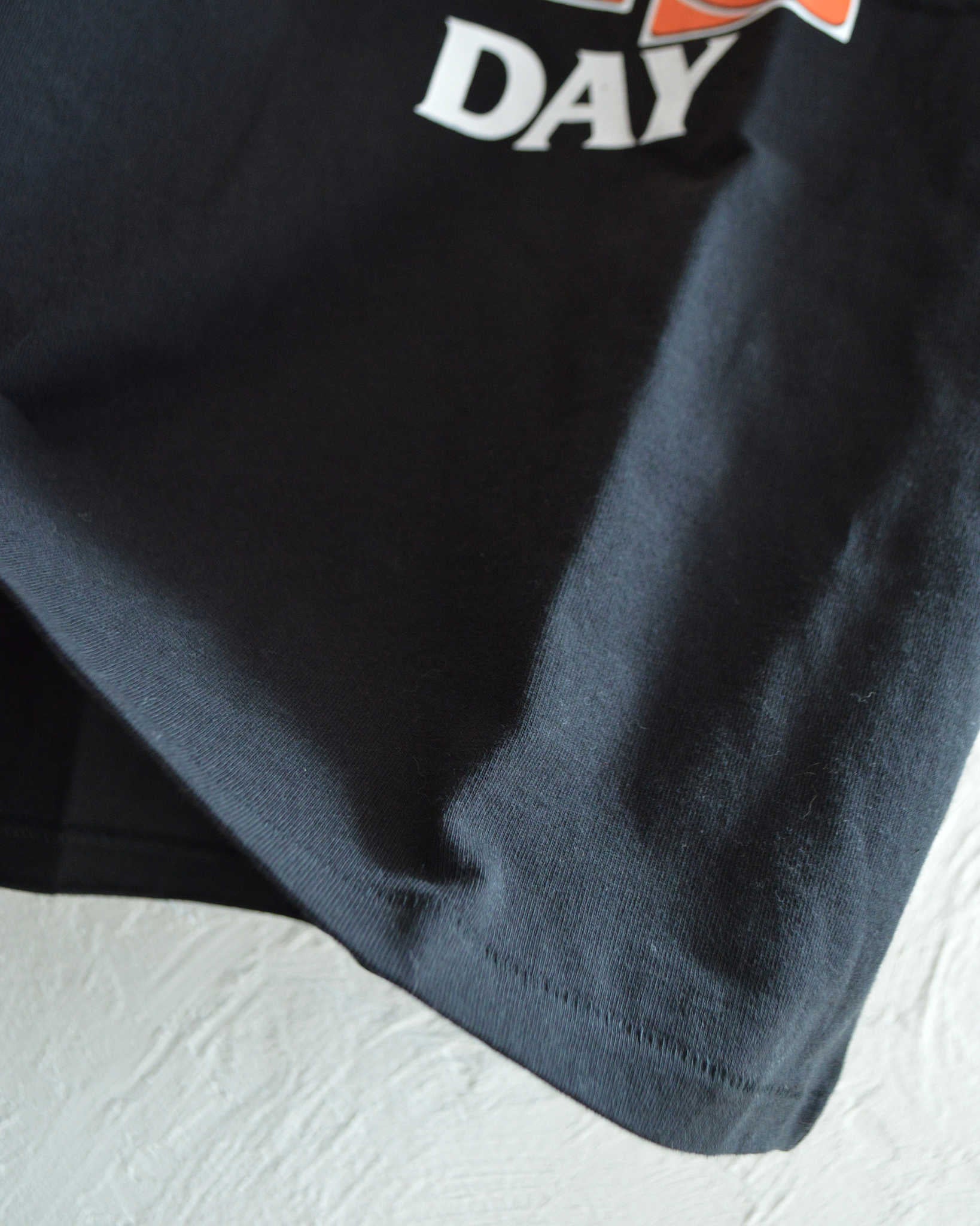HAVE A GRATEFUL DAY ハブアグレイトフルデイ / T-SHIRT -ROSE FLAG ティーシャツローズフラッグ (BLACK ブラック)