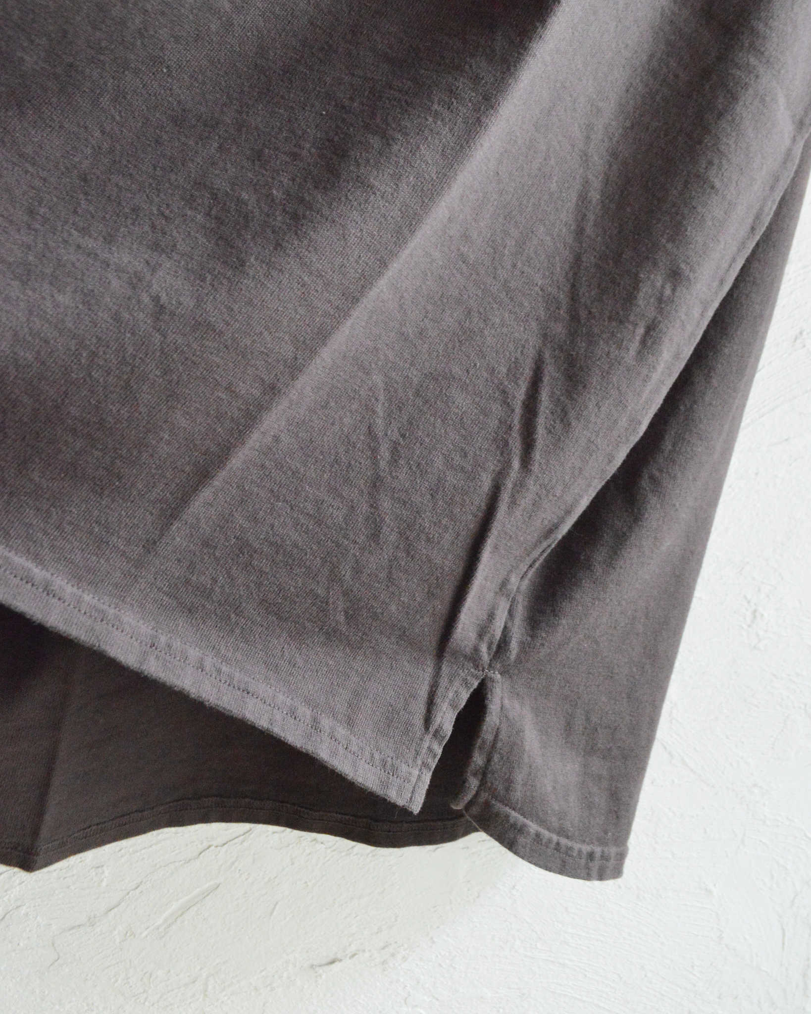 Nasngwam. ナスングワム / ALL DAY TANKTOP オールデイタンクトップ (CHARCOAL チャコール)