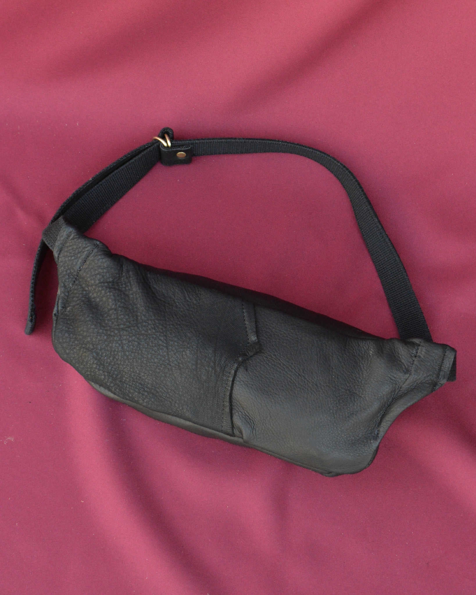 Nasngwam.×EARLYMORNINGS ナスングワム アーリーモーニング / DEERSKIN BODY BAG ディアスキンボディバッグ (BLACK ブラック)