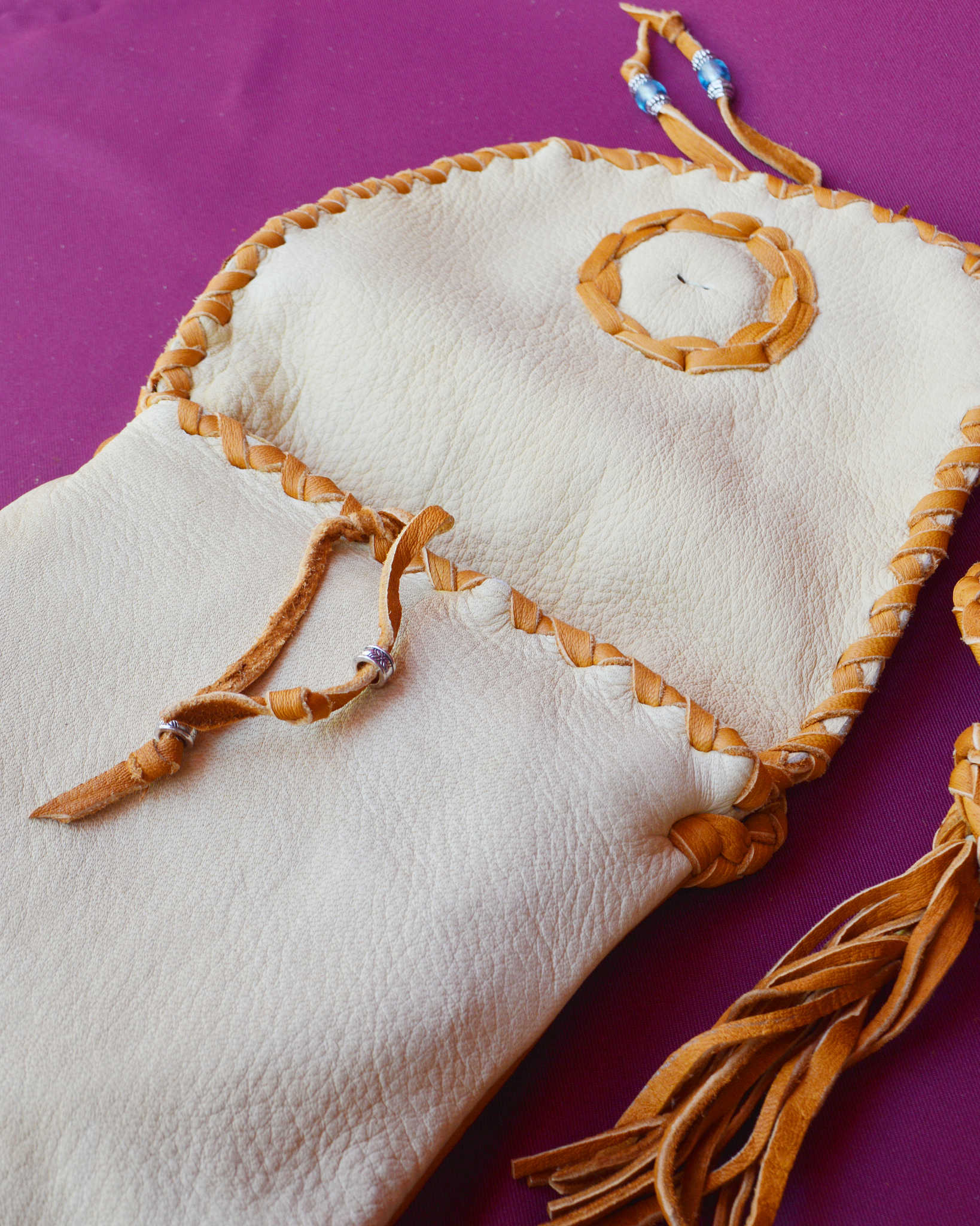 Nasngwam.×EARLYMORNINGS ナスングワム アーリーモーニング / DEERSKIN MEDICINE BAG ディアスキンメディスンバッグ (CAMEL キャメル)