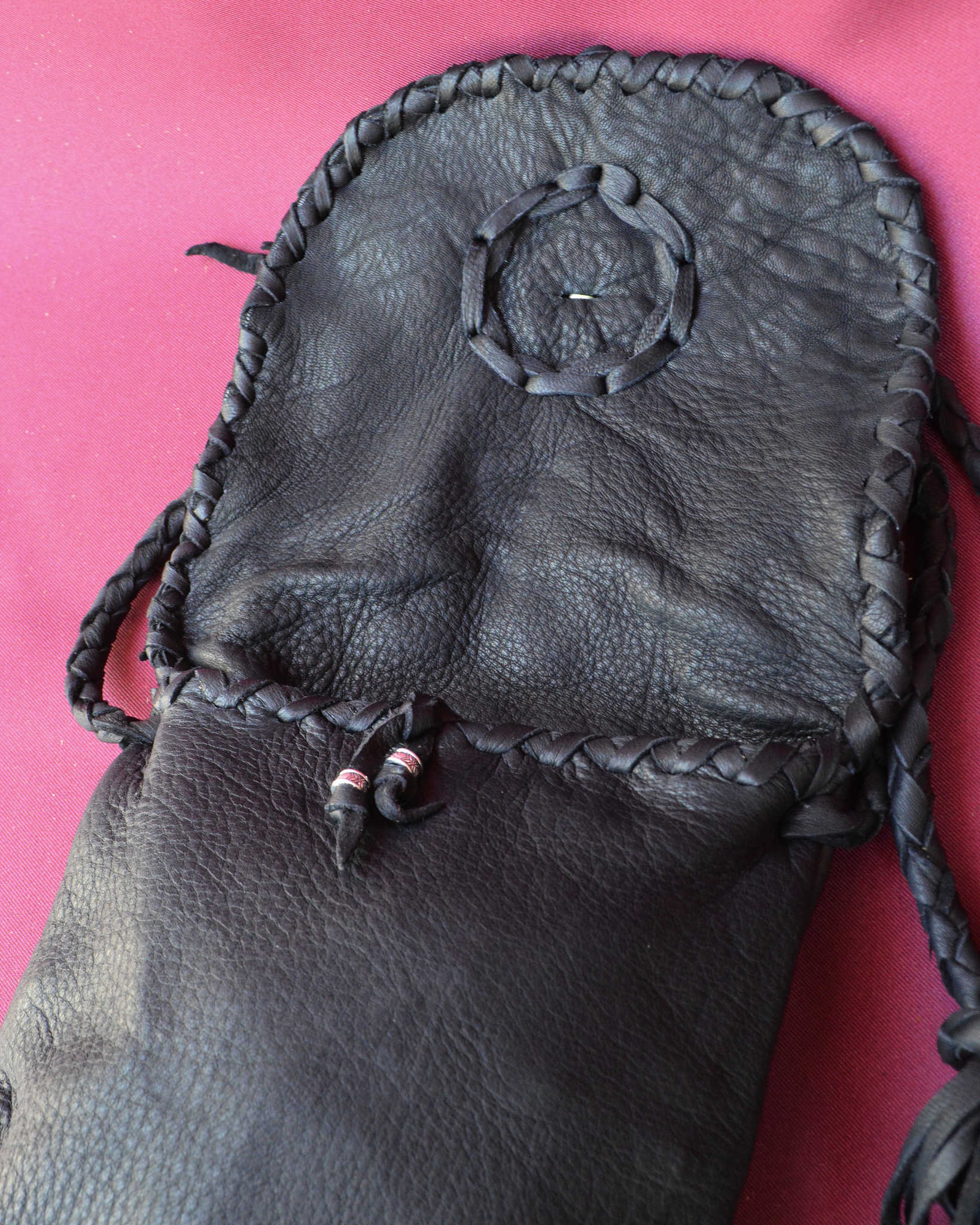 Nasngwam.×EARLYMORNINGS ナスングワム アーリーモーニング / DEERSKIN MEDICINE BAG ディアスキンメディスンバッグ (BLACK ブラック)