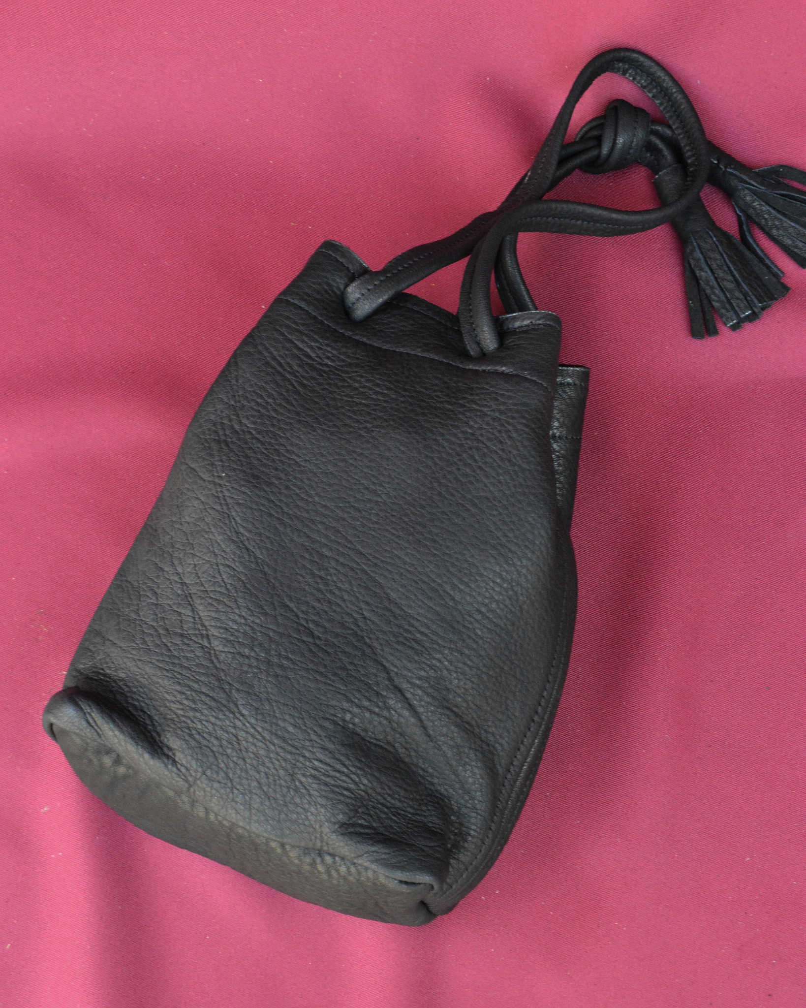 Nasngwam.×EARLYMORNINGS ナスングワム アーリーモーニング / DEERSKIN WHISKY BAG ディアスキンウイスキーバッグ (BLACK ブラック)