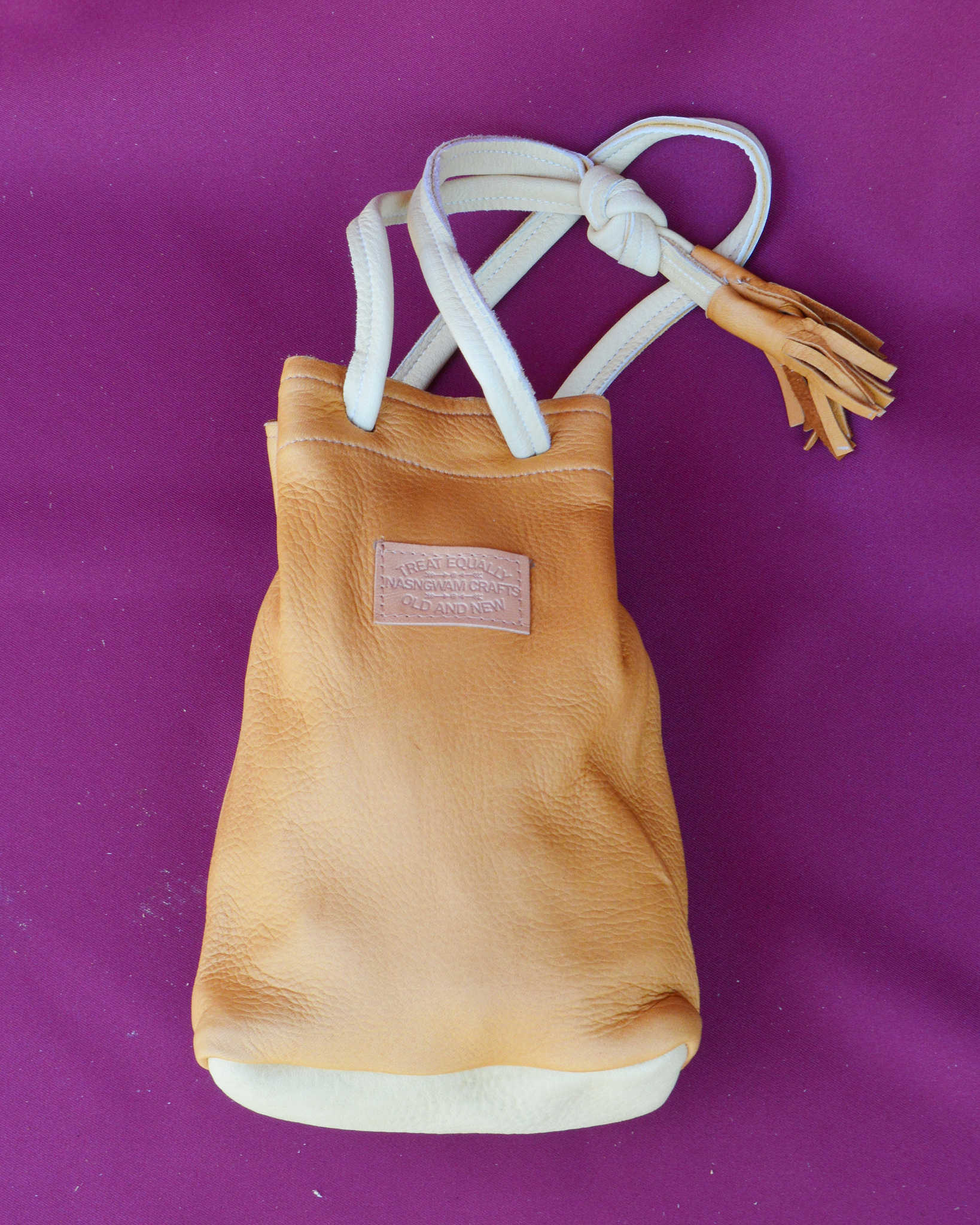 Nasngwam.×EARLYMORNINGS ナスングワム アーリーモーニング / DEERSKIN WHISKY BAG ディアスキンウイスキーバッグ (CAMEL キャメル)