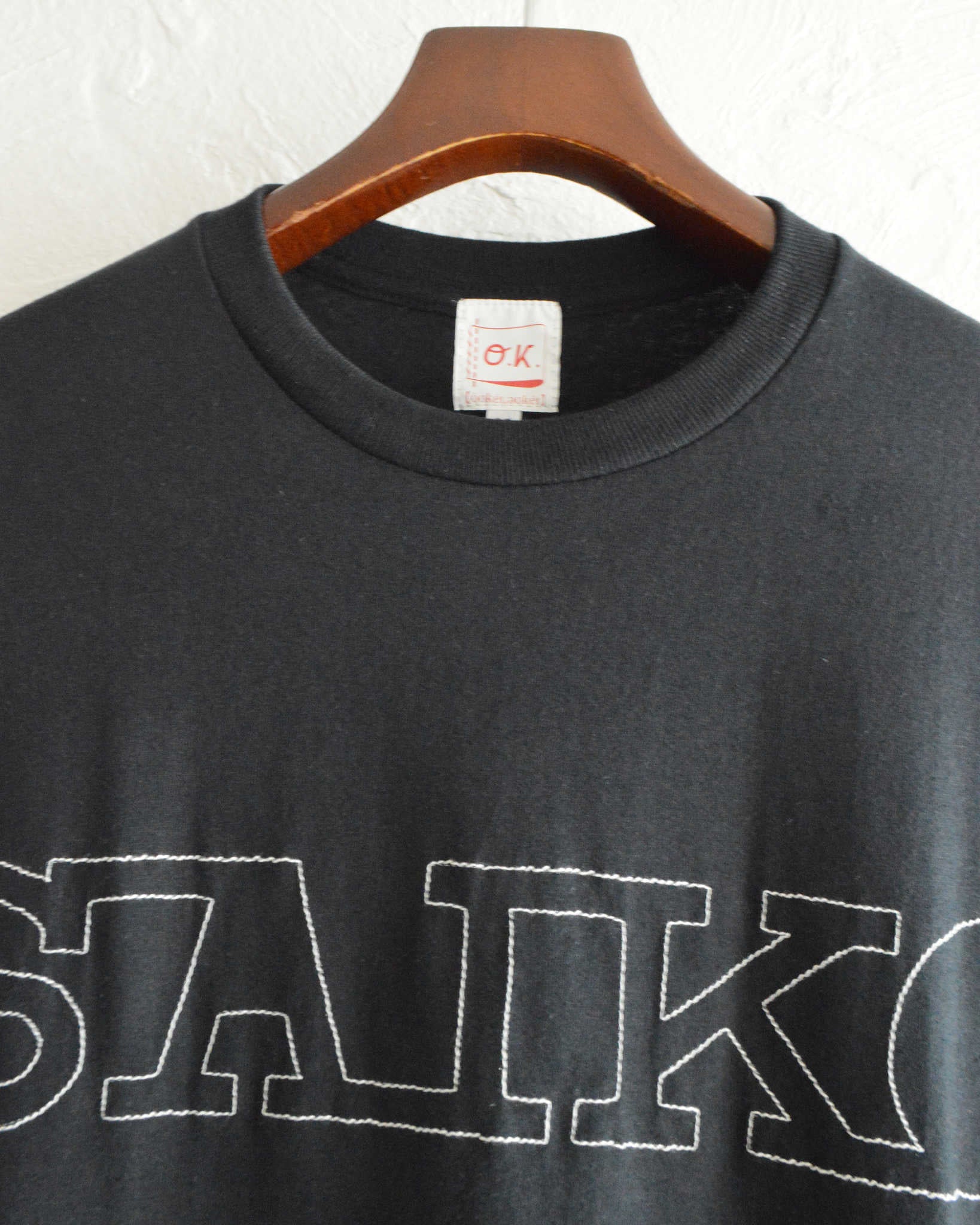 O.K. オーケー / SAIKO STITCH S/S TEE サイコーステッチティー (BLACK ブラック)