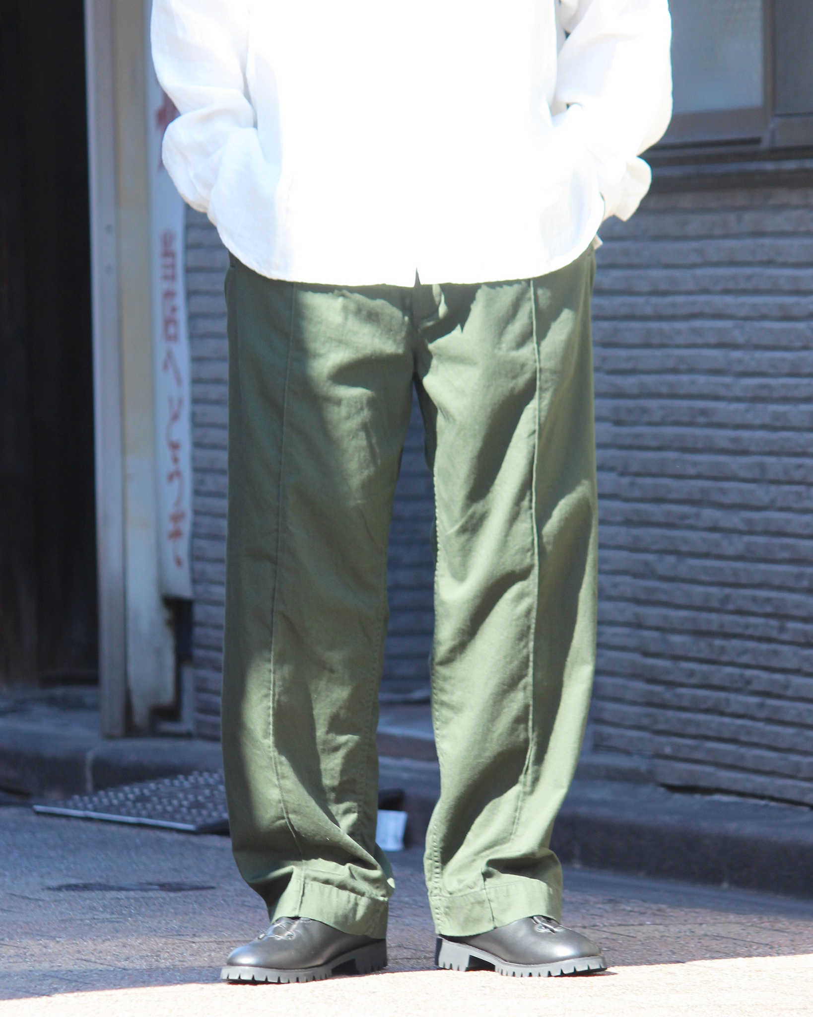 NECESSARY or UNNECESSARY ネセサリーオアアンネセサリー N.O.UN ナウン / PIN TUCK PANTS ピンタックパンツ (FOREST フォレスト)