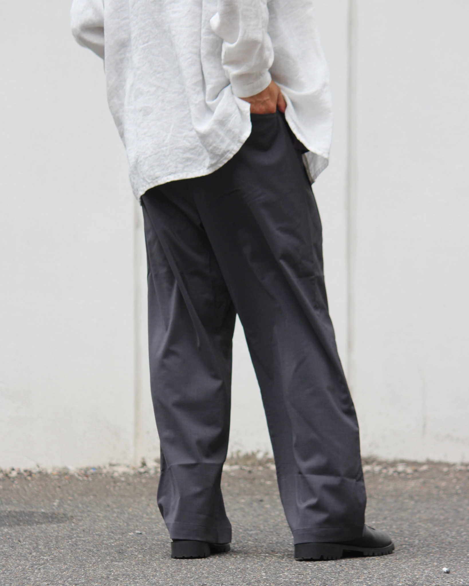 LAMOND ラモンド / TWILL TWIST PANTS ツイルツイストパンツ (CHARCOAL チャコール)