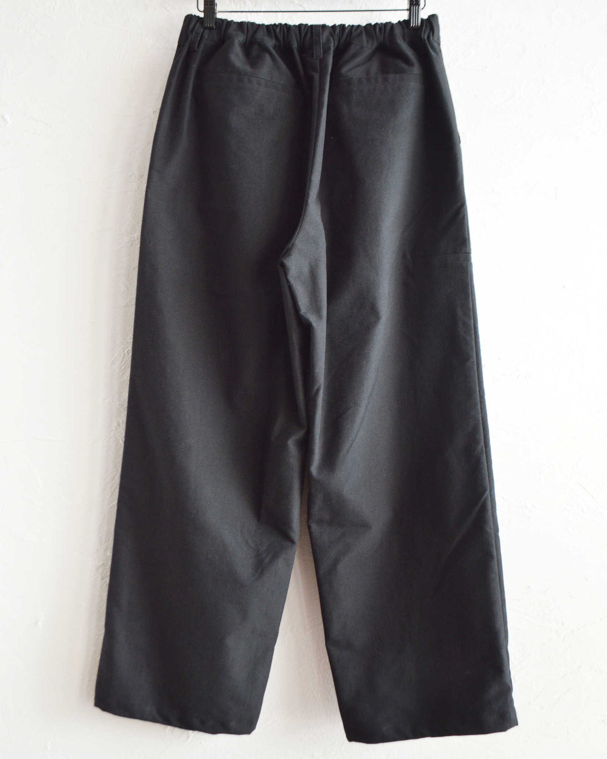 BASISBROEK バーシスブルック / WISKEN ウィスケン (BLACK ブラック)