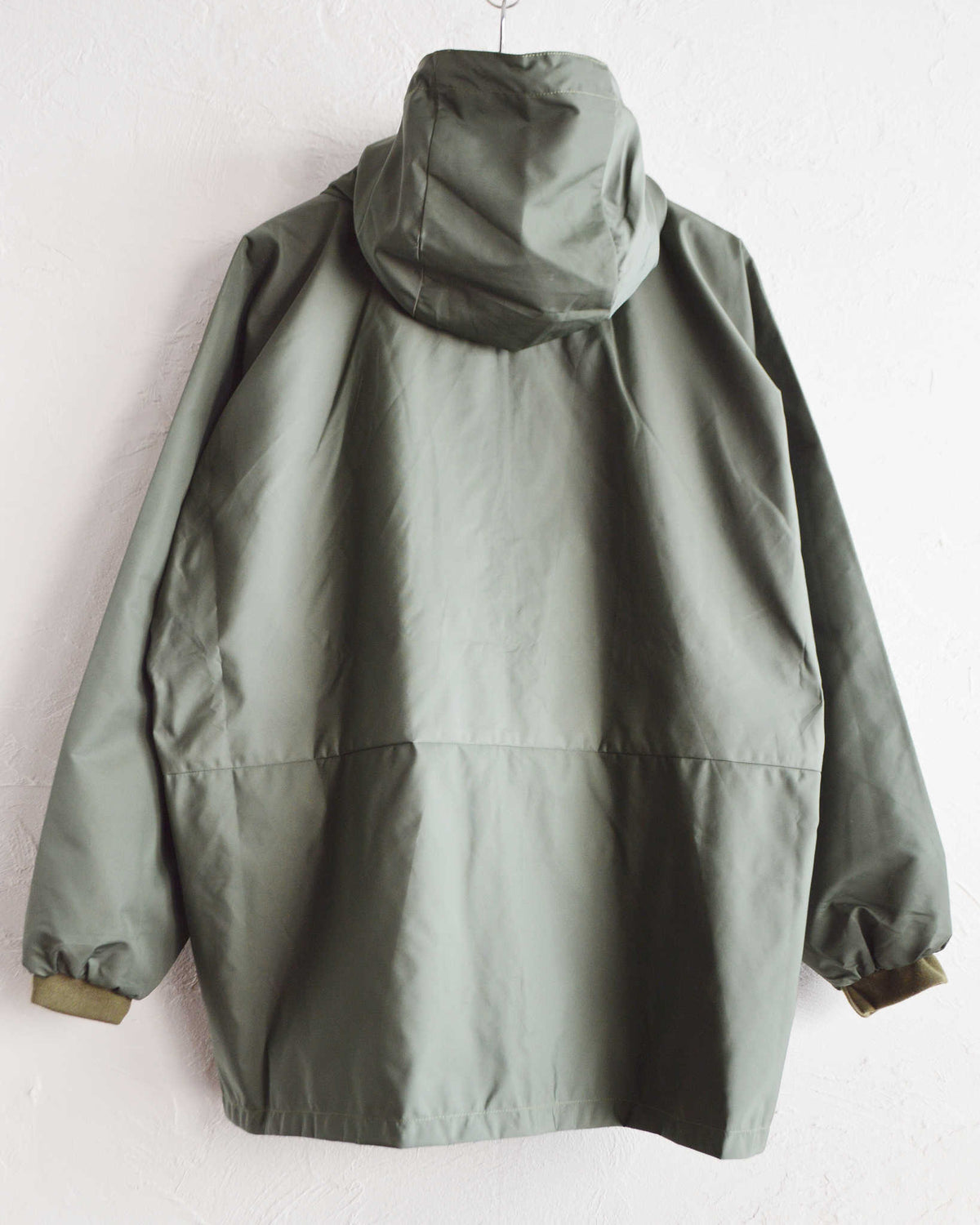 NECESSARY or UNNECESSARY ネセサリーオアアンネセサリー N.O.UN ナウン / SQUID HOOD スクイッドフード (OLIVE オリーブ)
