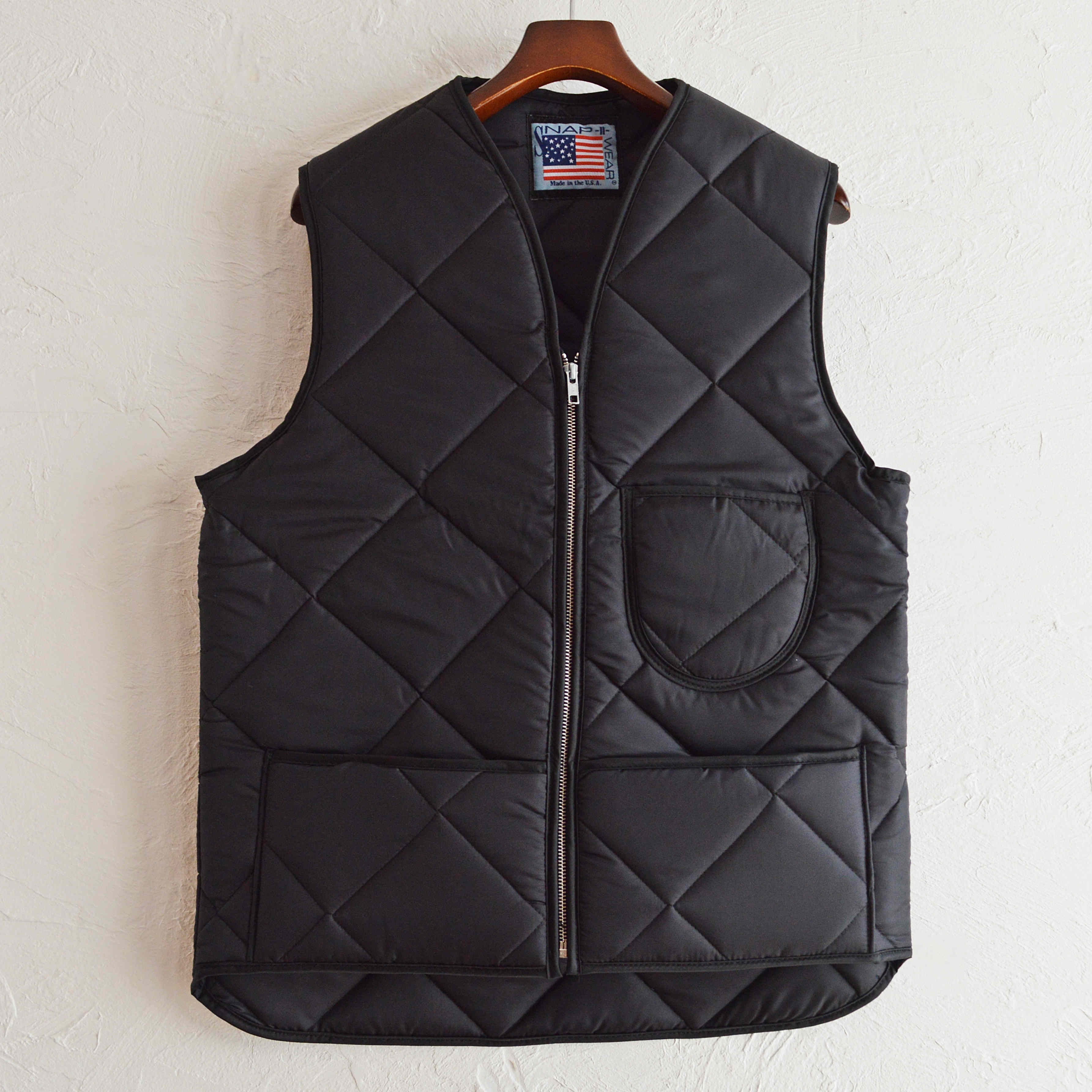 SNAP’ N’ WEAR スナップウェア　/ Quilted Nylon Vest with Kidney Flap ナイロンベスト (BLACK ブラック)
