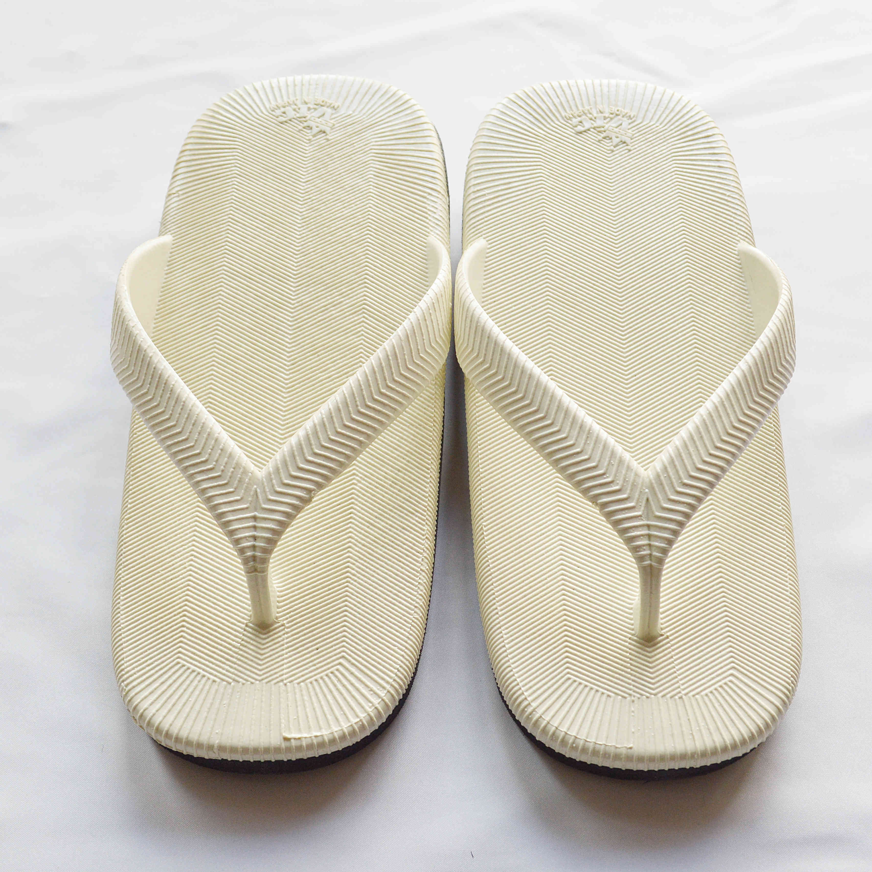 V.I.C / classic rubber sandal LADY’s